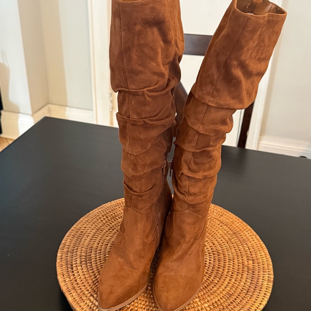 Carlos by Carlos‎ Santana Tan Suede Heeled Boots